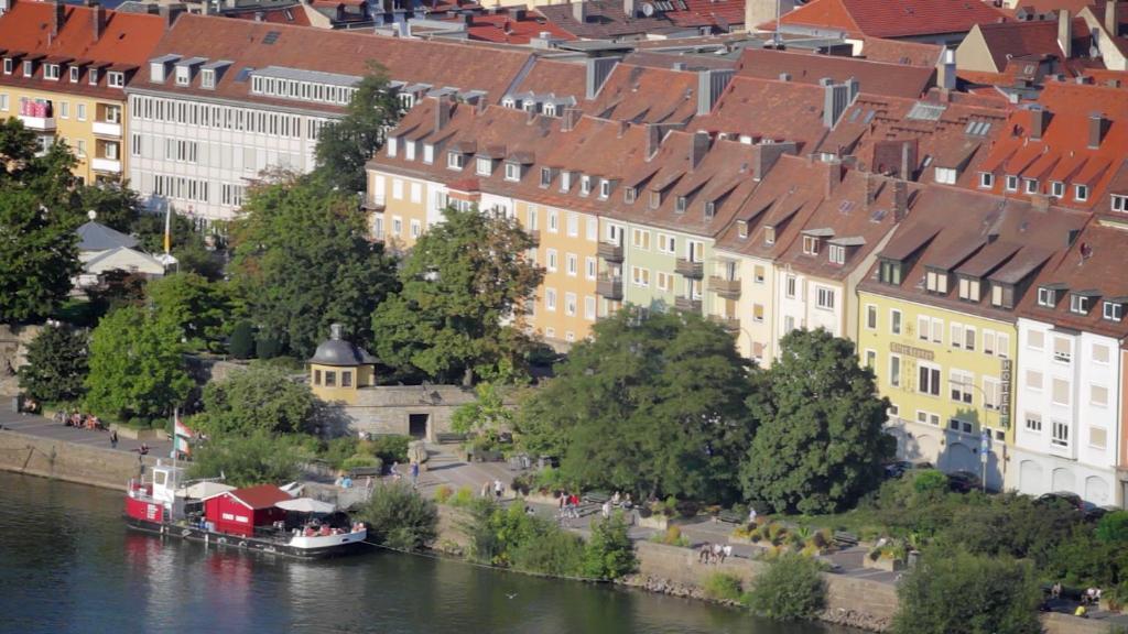 Hotel Alter Kranen Wurzburg Exterior photo